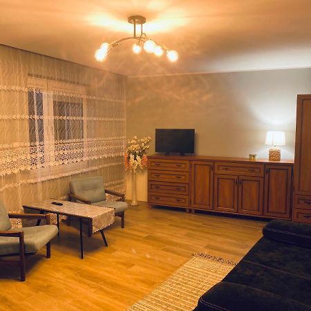 Agroturystyka U Agaty Checiny  Ngoại thất bức ảnh
